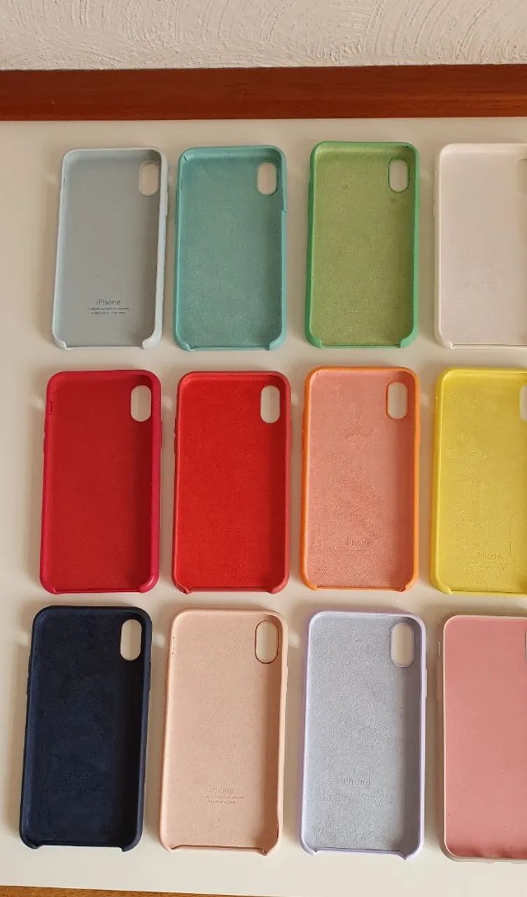 12 Capas para celular Iphone XS  - Foto 5