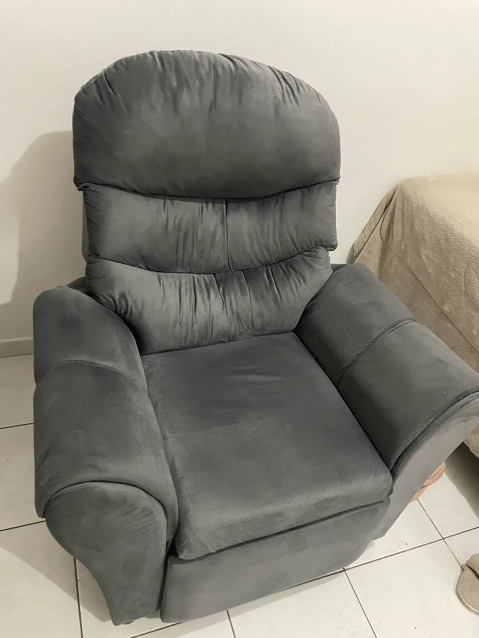 Poltrona reclinável 