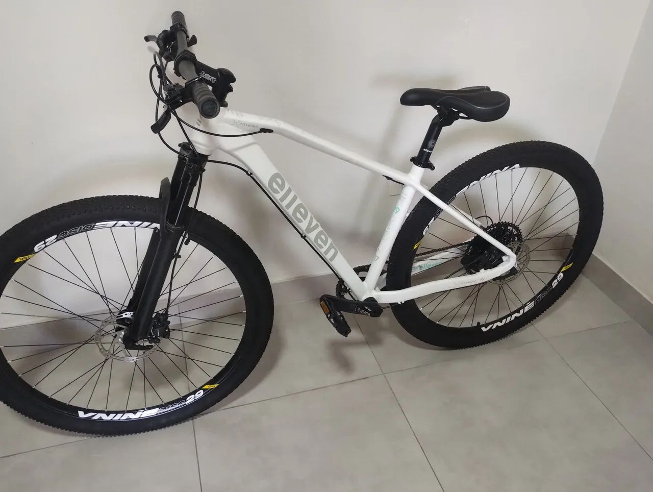 Bicicleta Elleven aro 29 - Semi Nova - Parcelo até 6x no cartão (tenho maquina própria)