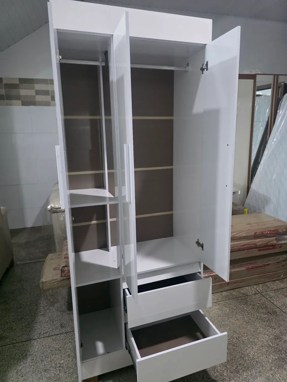 Guarda roupa Roupeiro solteiro - Entrega e montagem grátis  - Foto 2
