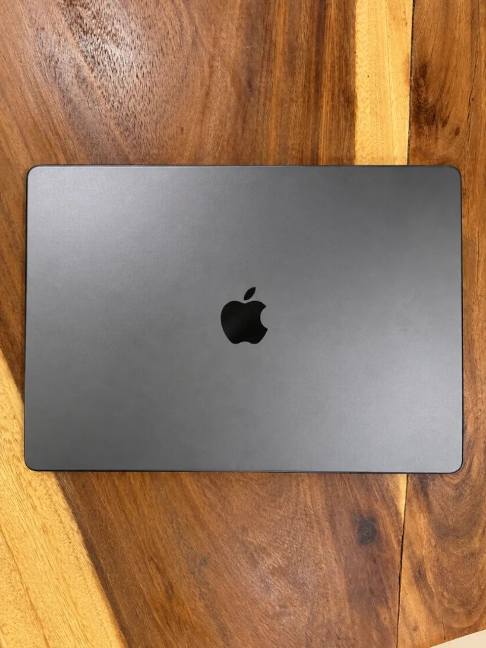MACBOOK PRO M4 MAX 16'', 64B, 2TB, APPLE CARE 2028, TELA NANO