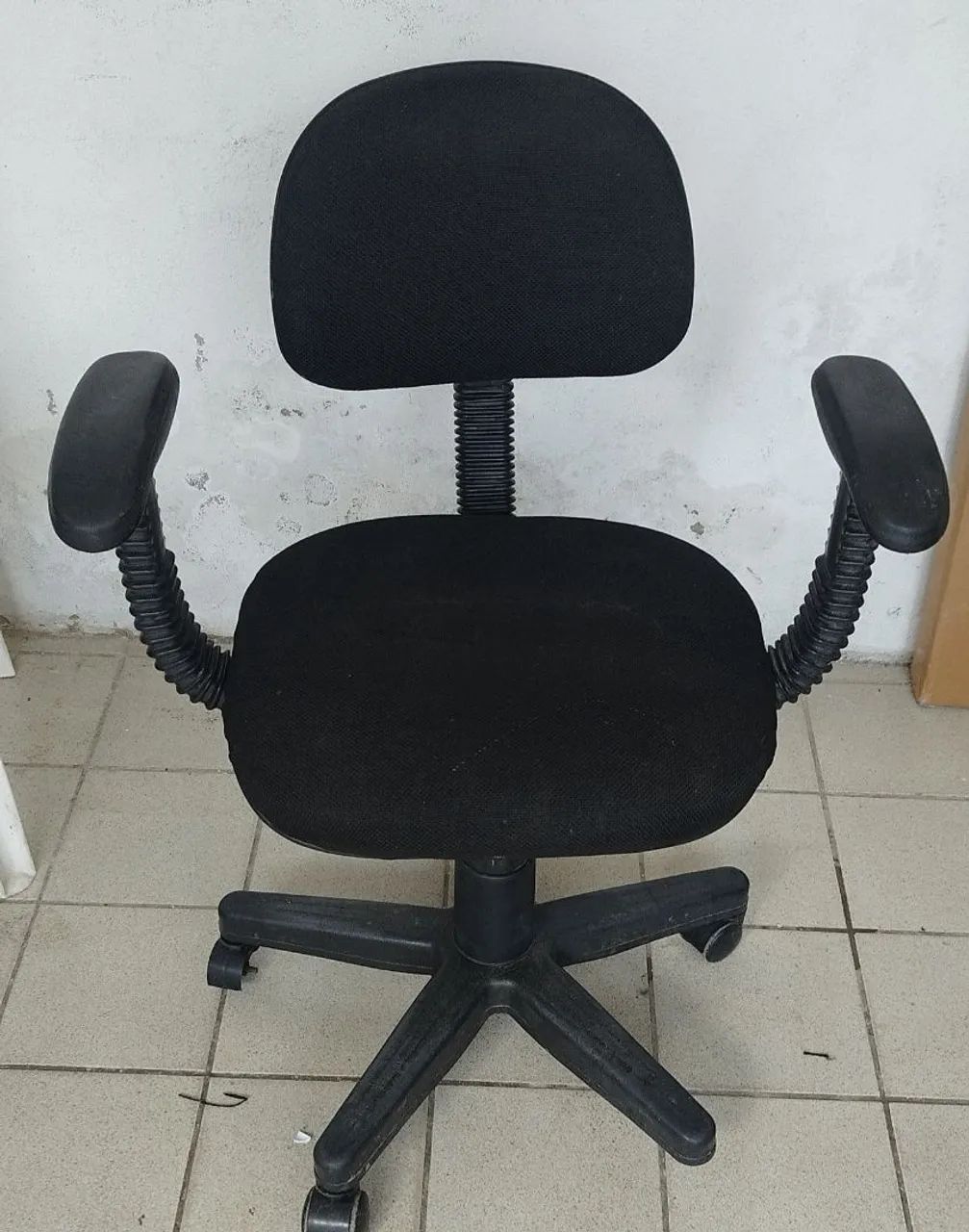 Cadeira de escritório cavaletti