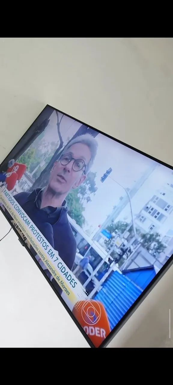Tv smart Samsung cristal 43 polegadas 4k bordas infinitas  - Foto 2
