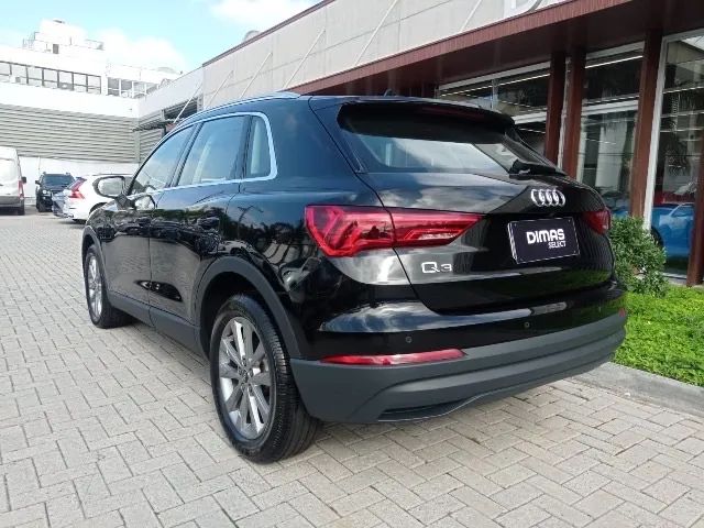 Audi Q3 2021