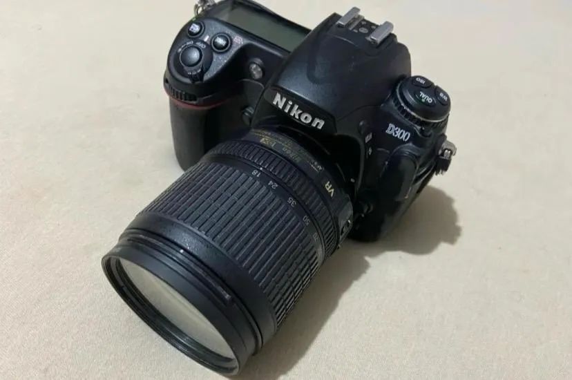 Câmera digital Nikon 