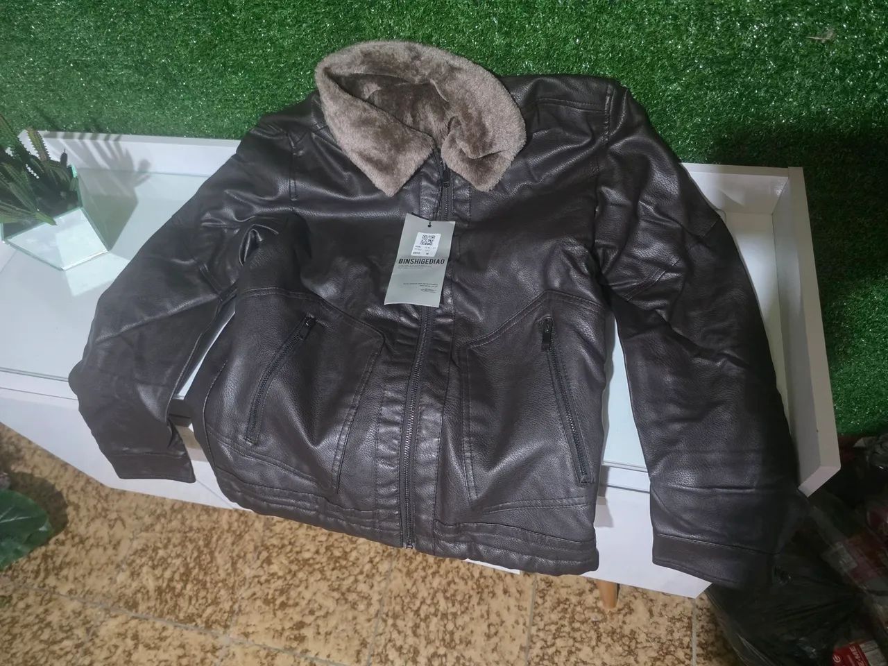 JAQUETA DE COURO  - Foto 2
