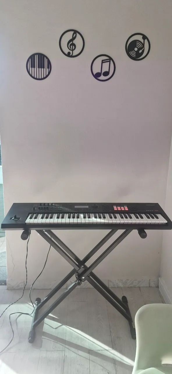 Teclado XPS 30 Roland  - Foto 3