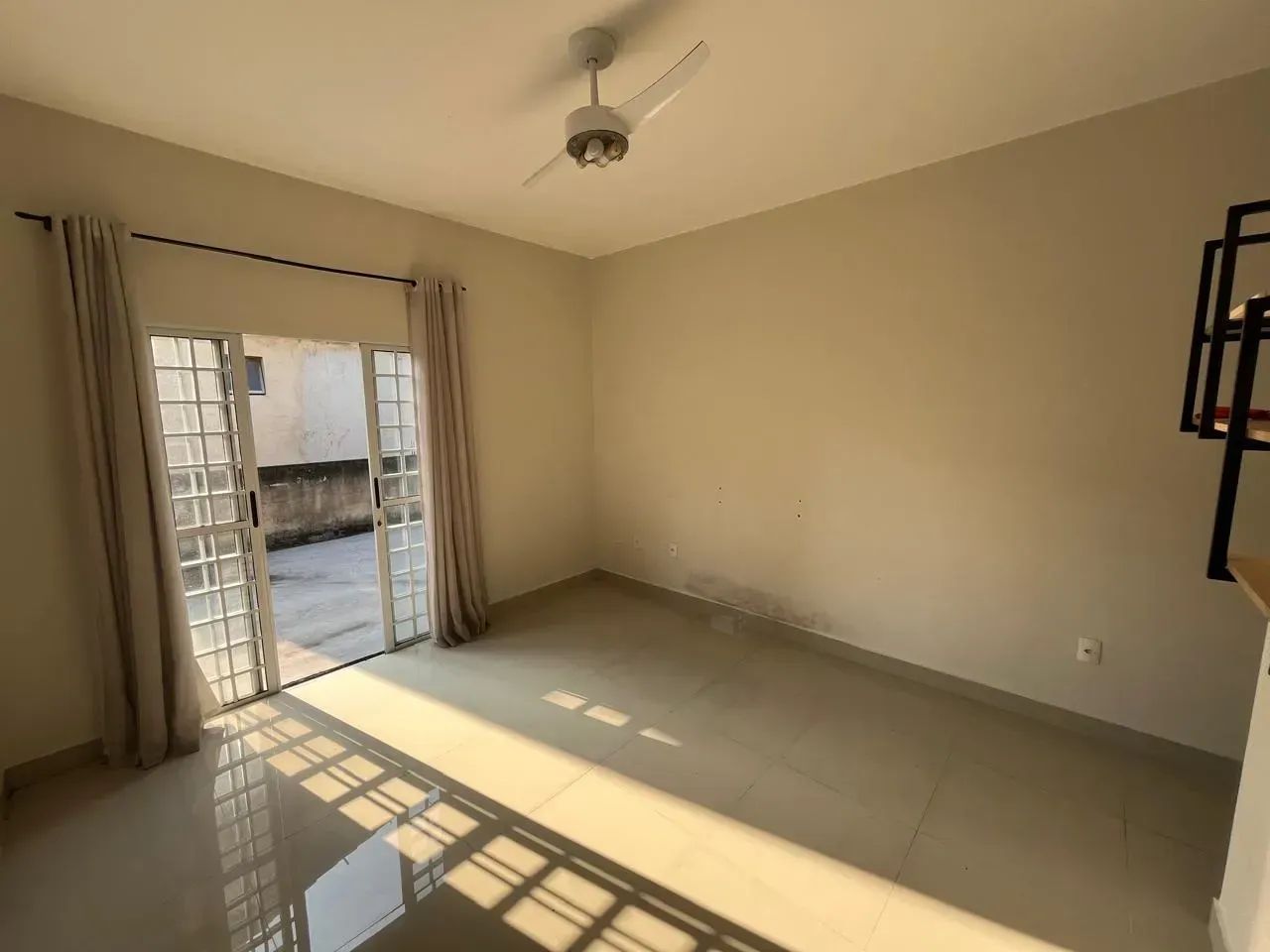 OPORTUNIDADE! Casa 3 quartos vaga para carro - Nilópolis - Foto 5