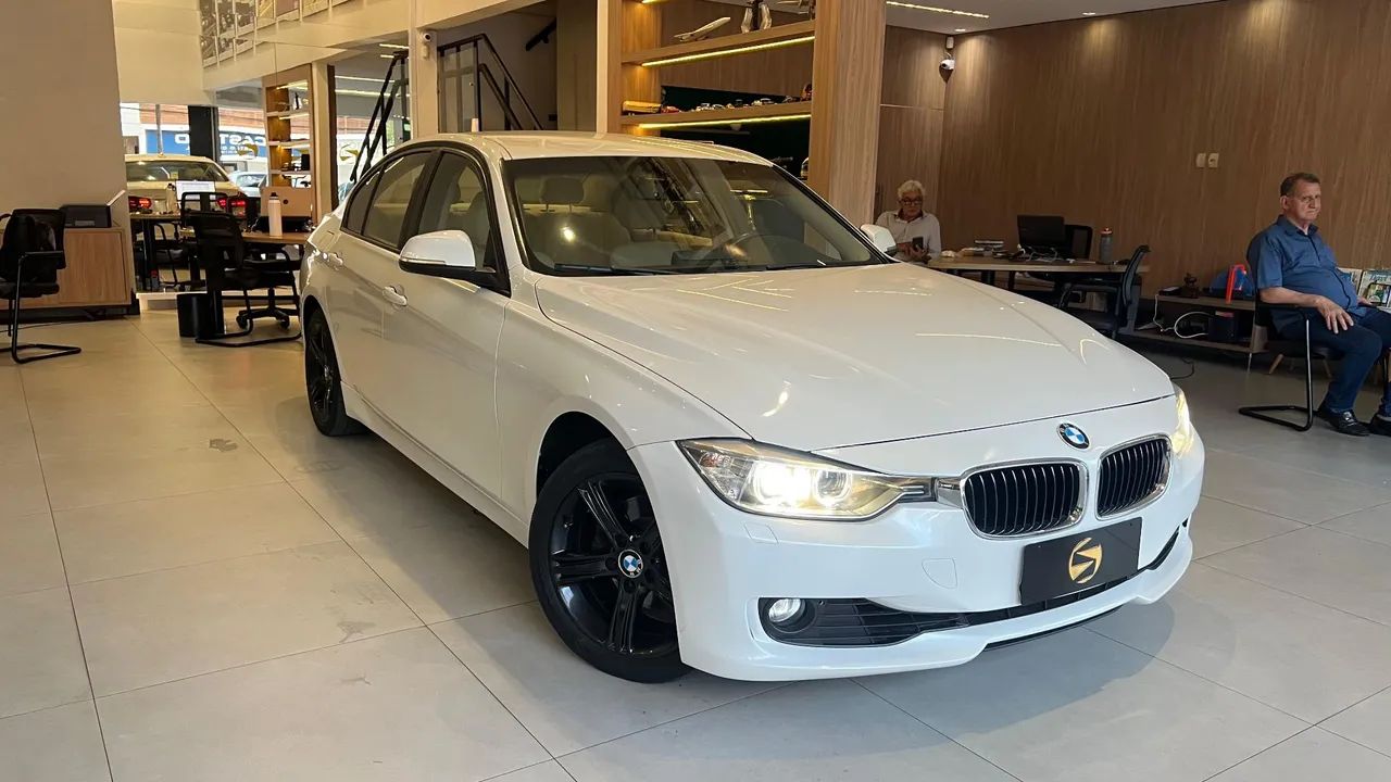 BMW 320I 2014