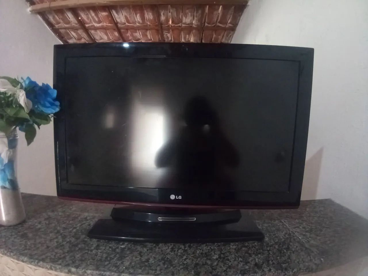 Tv LG 32 polegadas pra quem queira ajeita  - Foto 4
