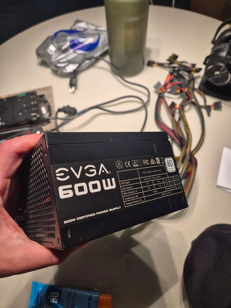 Fonte EVGA 600W 80 Plus White 100-W1-0600-K
