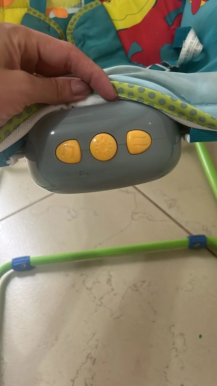 Cadeira de Balanço Infantil - Foto 4