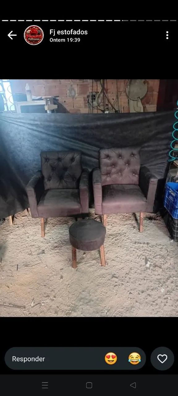 CONJUNTO DE POLTRONA+ BANQUETA DE BRINDE  - Foto 4