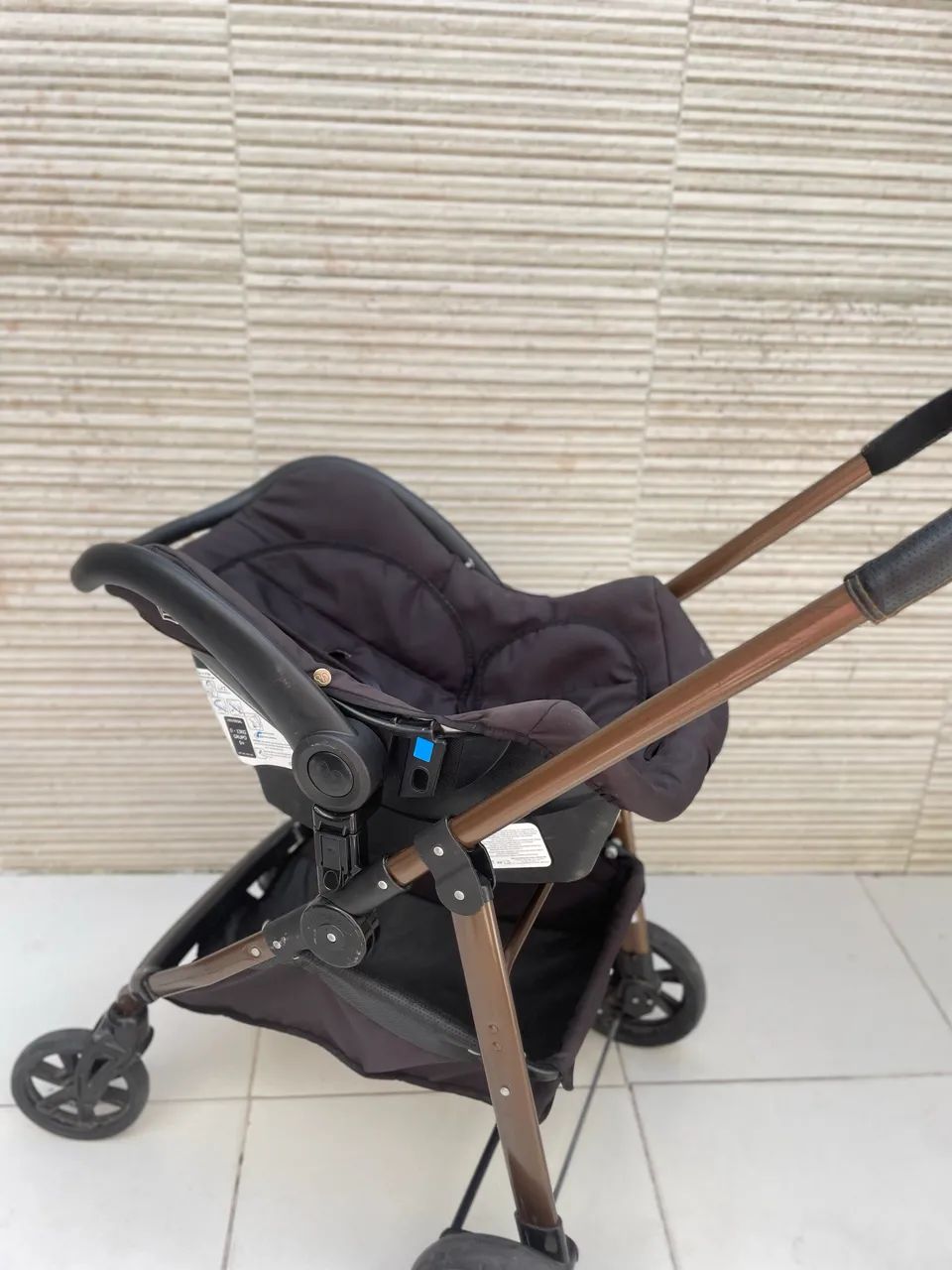 Carrinho de bebê moisés galzerrano (acompanha bebê conforto) - Foto 4
