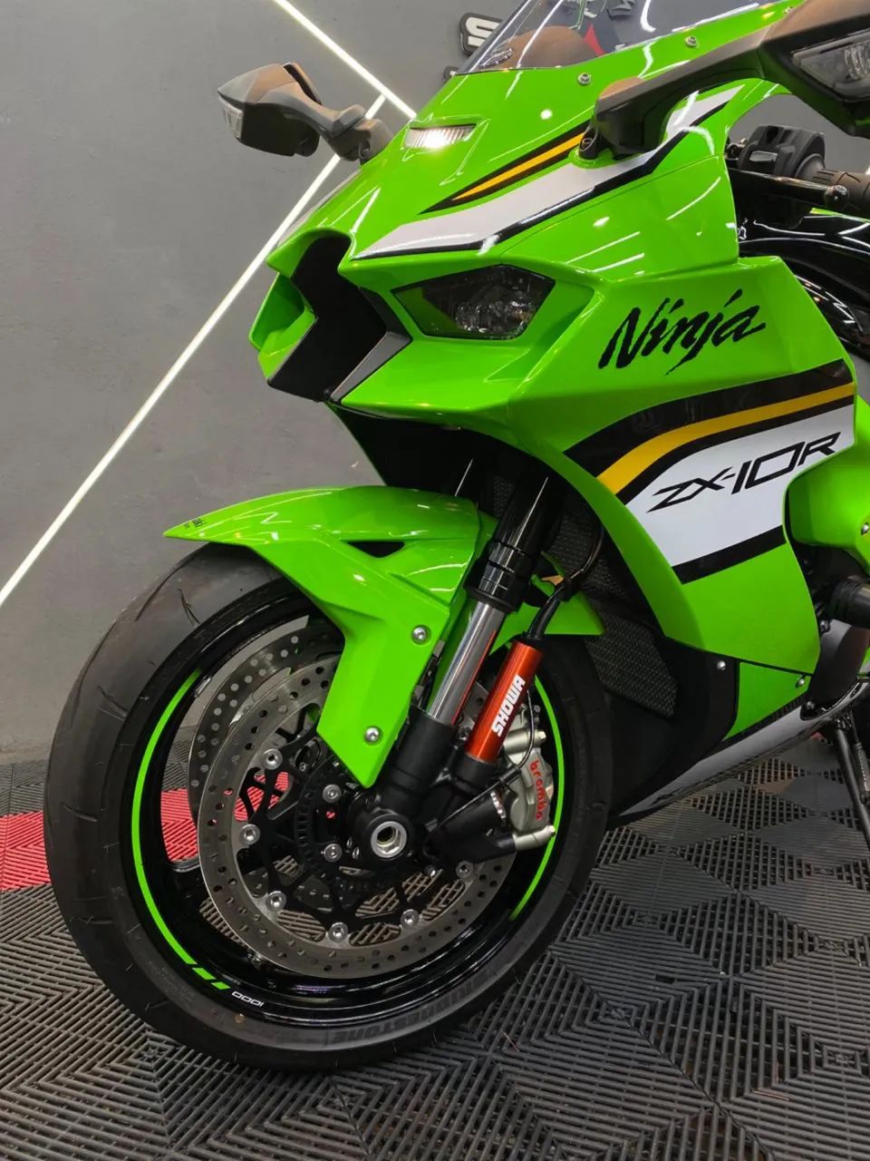 Kawasaki Zx-10/ Zx-10r 1000cc 2025 - 1501556582 | OLX