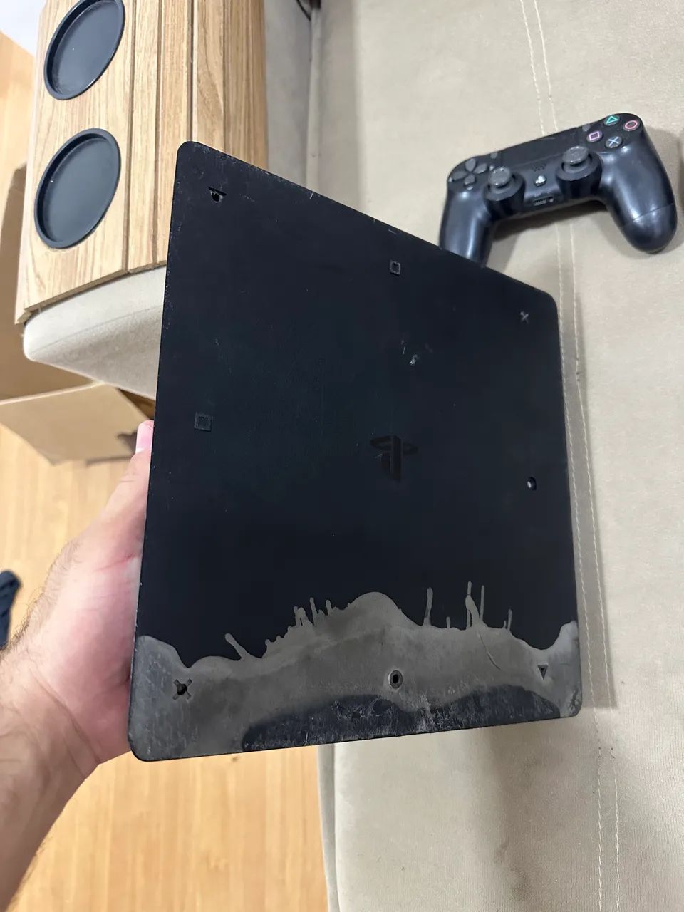 PS4 Slim 500gb + 2 Controles  - Foto 2