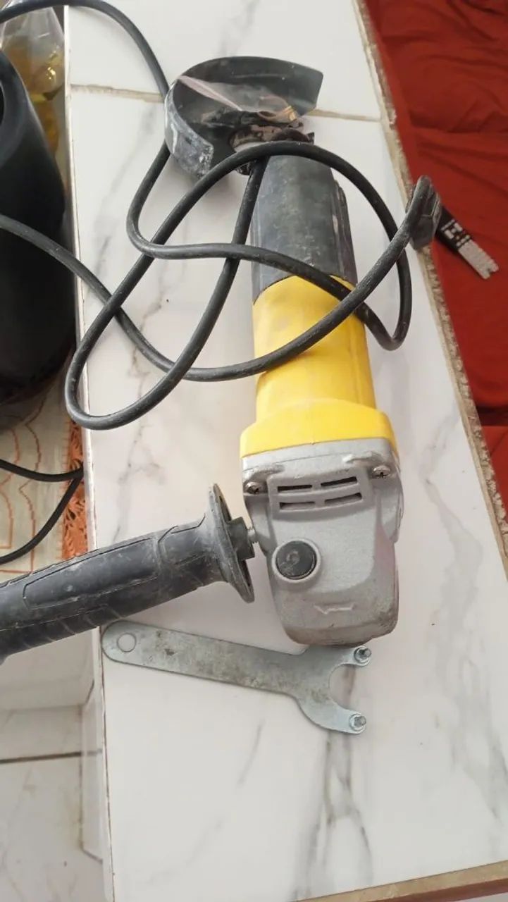 Lixadeira BARATAAA para sair rápido 