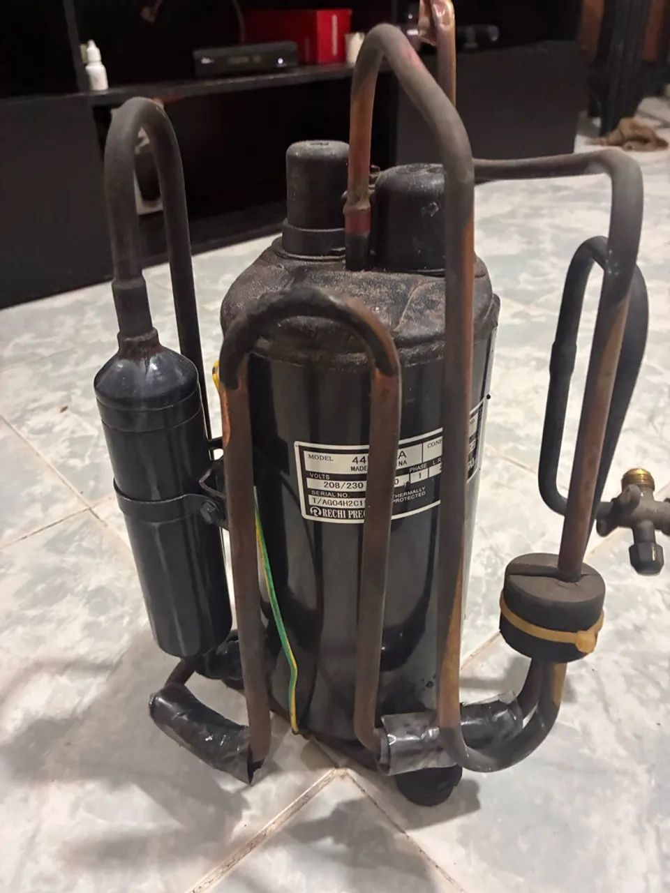 Compressor Ar-condicionado 9mil btus