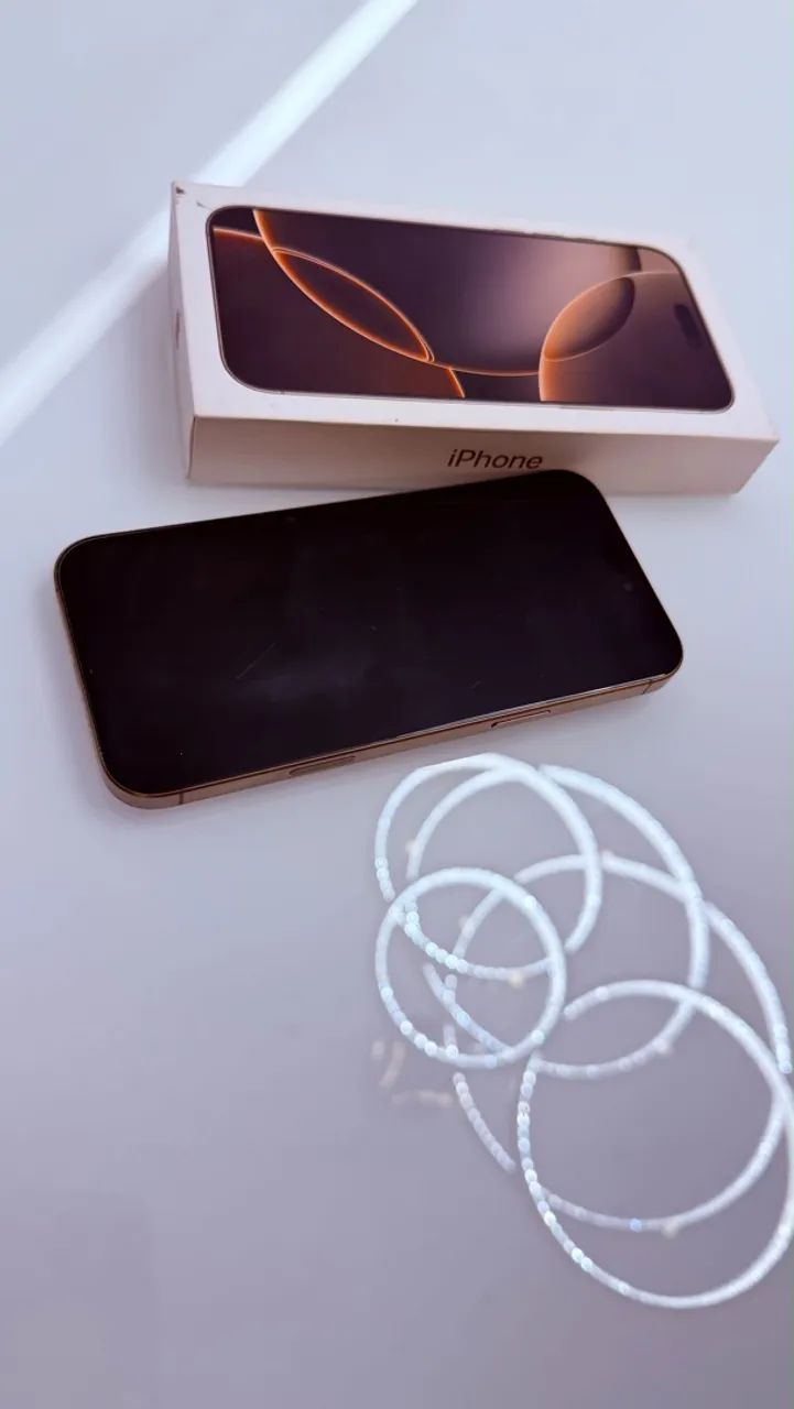 iphone 16 pro max  - Foto 2