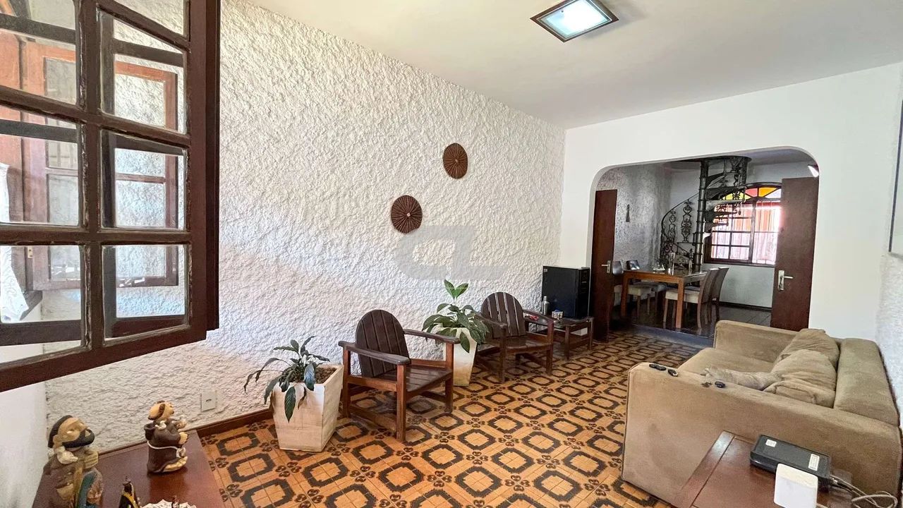 Casa, 4 quartos, 1 suite, 3 vagas - Foto 2
