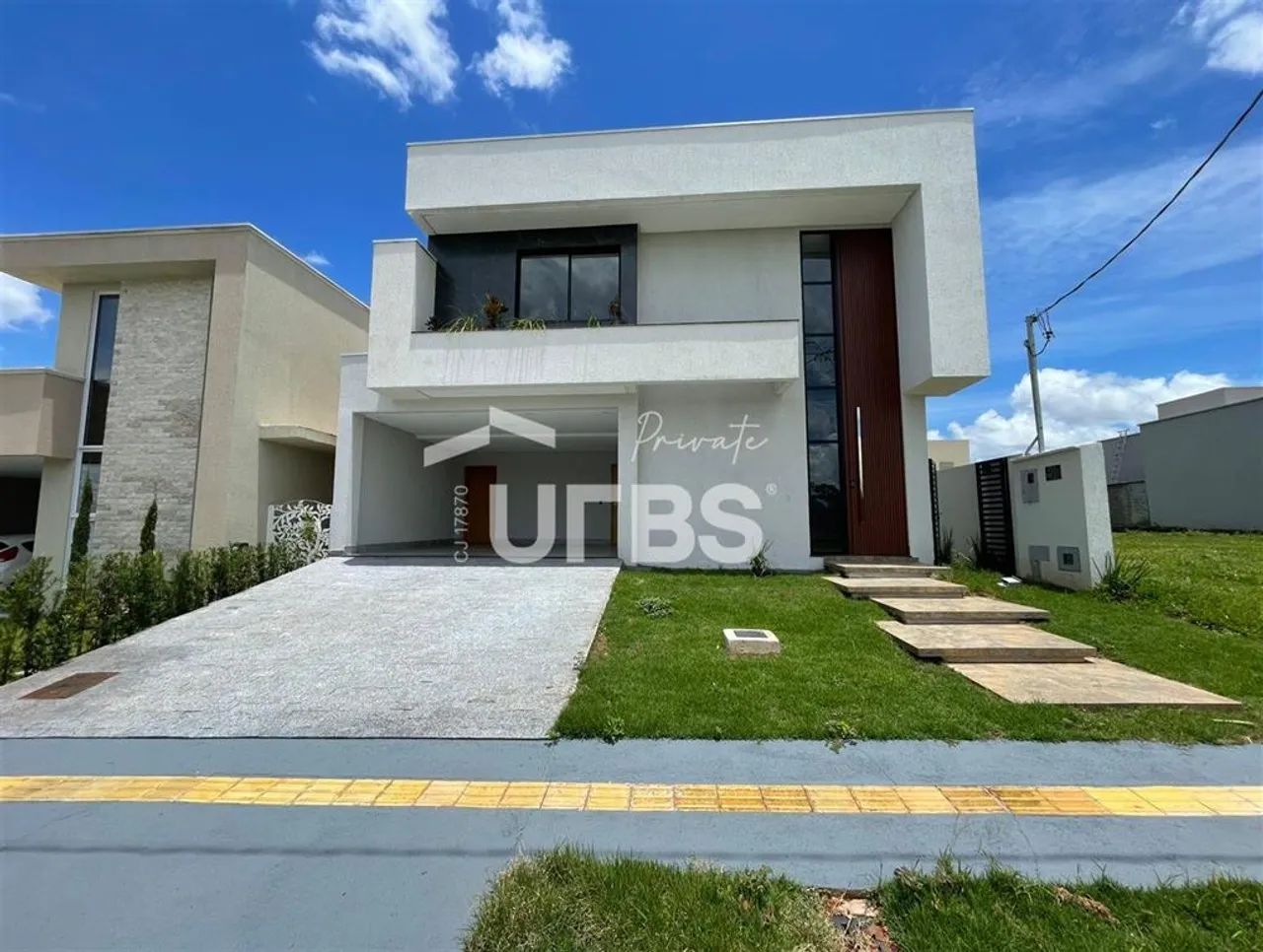 Sobrado à venda 4 suítes Jardins Bolonha - Senador Canedo