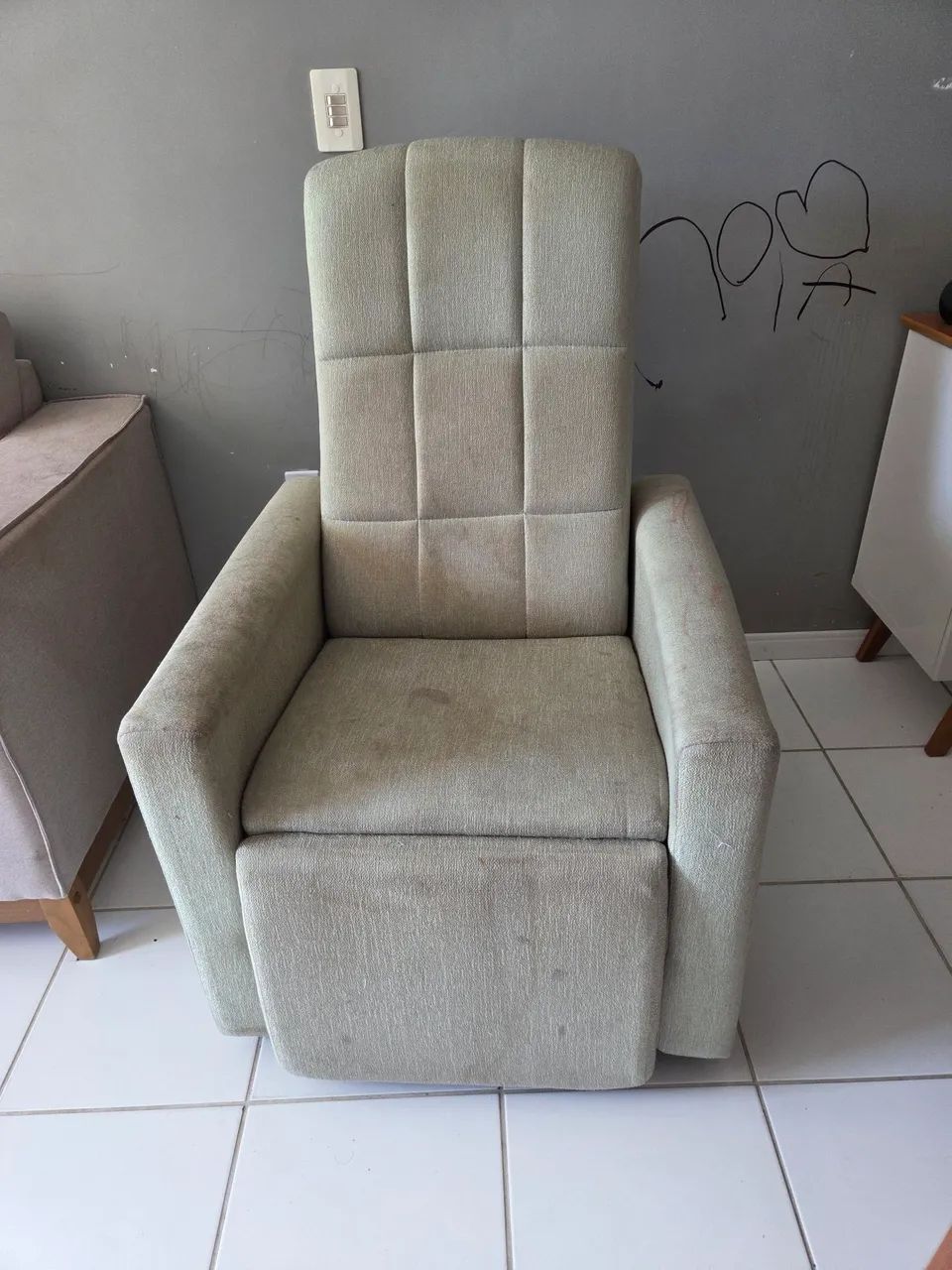 Poltrona Reclinável