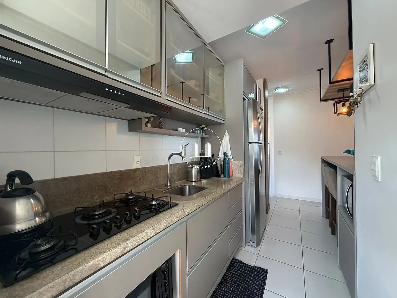 Apartamento 3 Quartos com 1 Suíte e 80m² - Centro/São José - PLC - Foto 3