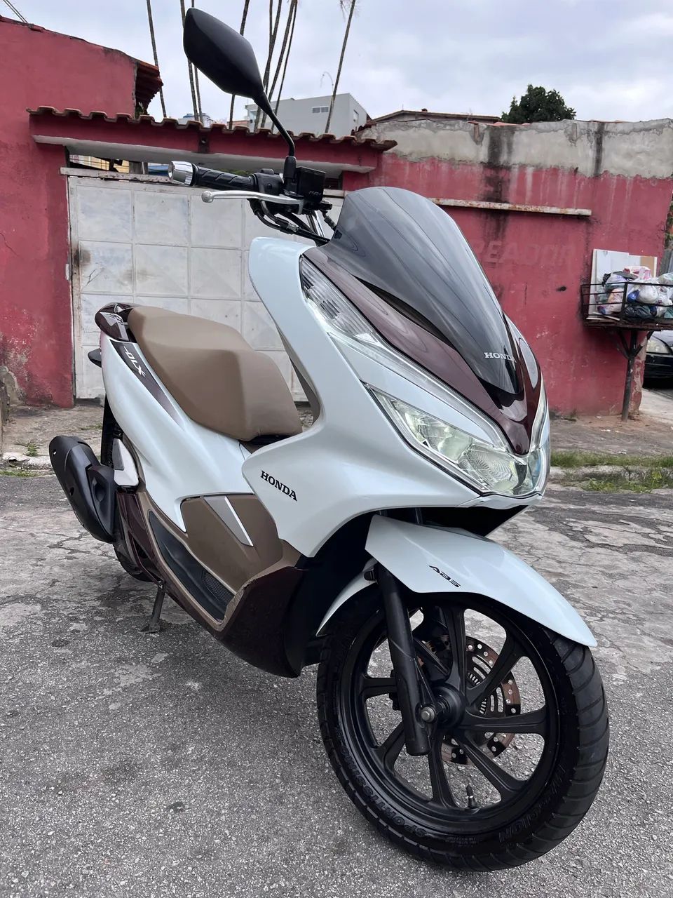 PCX DLX ABS  - Foto 2