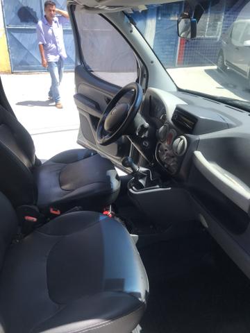 Fiat Doblò Essence 1.8 2012 - Foto 15