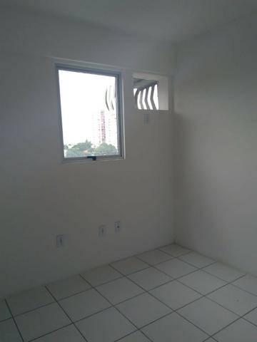 Excelente apartamento no Farol - Foto 10