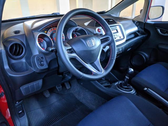 HONDA FIT 1.4 LX 16V FLEX 4P MANUAL 2014 - Foto 4