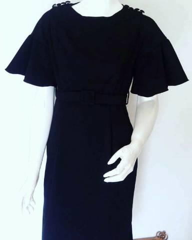 Vestido preto formal