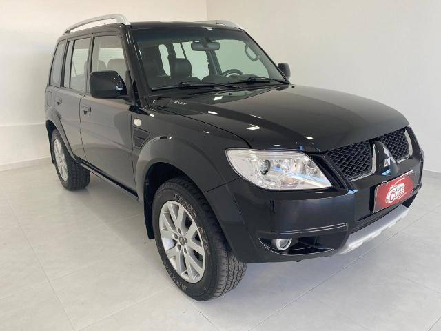 PAJERO TR4 2010/2011 2.0 4X4 16V 131CV GASOLINA 4P AUTOMÁTICO