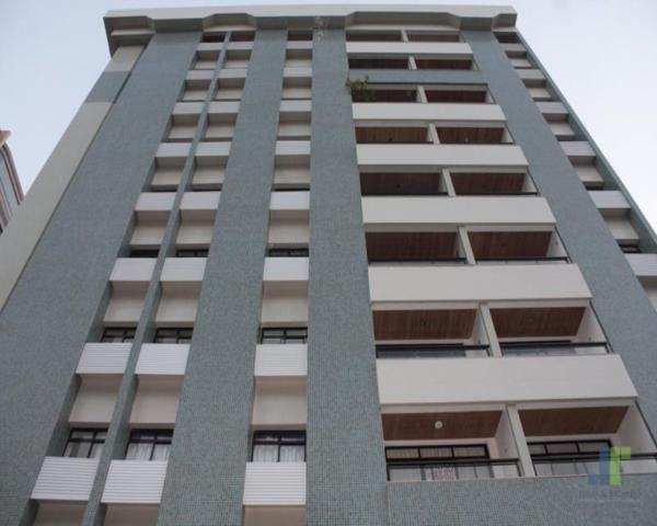 Amplo 2 quartos (1 suíte) com DCE no Centro