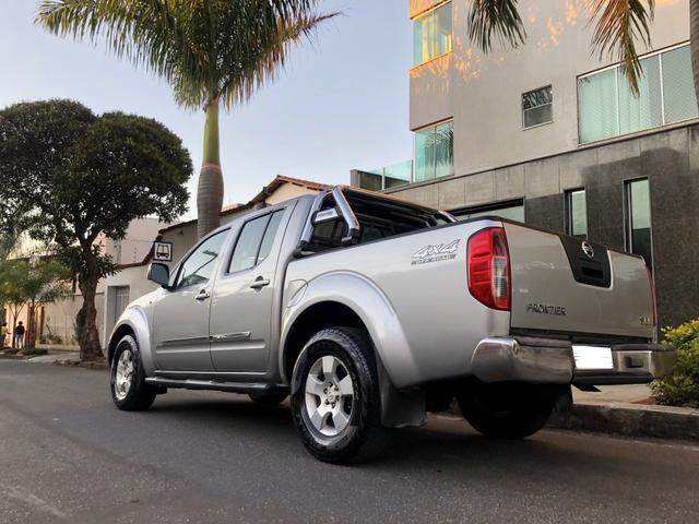 Nissan frontier sel cd 4x4 2.5 tb diesel automático * 2008 - Foto 7