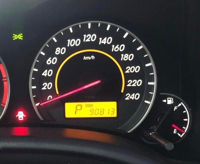 Toyota Corolla GLI 1.8 Automatico 2014 - Foto 10