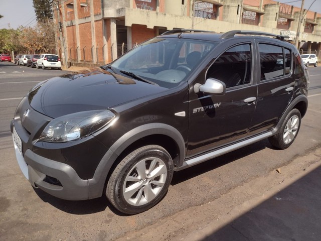 SANDERO STPWAY 1.6 FLEX COMPLETO