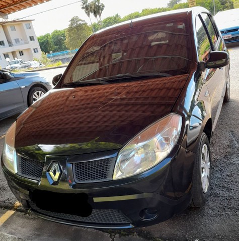 RENAULT SANDERO 1.0 2011