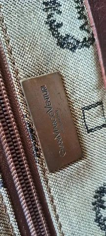 Bolsa de couro Louis Vuitton - Grandes Grifes