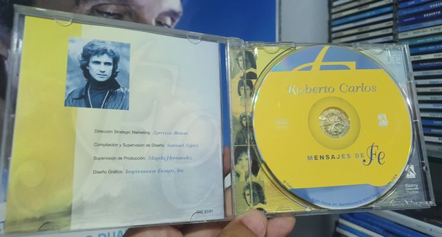 CD Roberto Carlos Mensagens de Fé USA - Foto 3