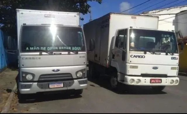 Mudança e Transporte 24 Horas - Serviços - Cajazeiras V, Salvador