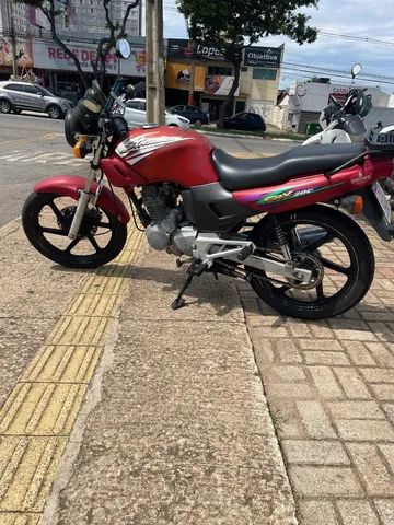 LOTE 028- HONDA CBX 200 STRADA ANO 1999/1999 JB18959 Motos em