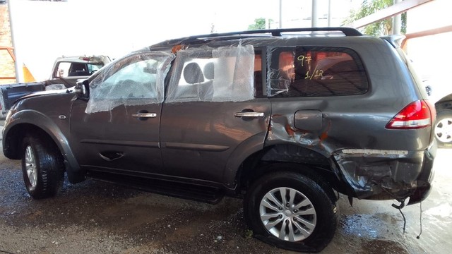 Pajero Dakar 2018 3.2 Diesel 4x4 Automatico 46.000Km  - Foto 3