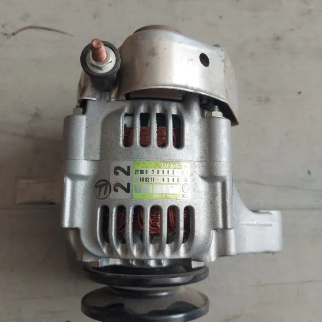 Alternador empilhadeira Toyota 5/6FG-18/25 27060-78003-71 - Foto 5