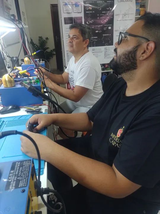 Curso Profissionalizante de Técnico em Celulares - Fuja da Crise! - Foto 5