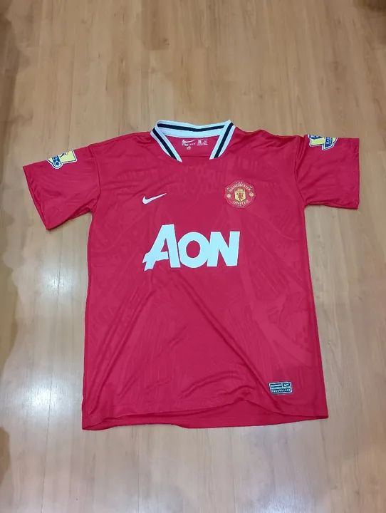 Camisa Manchester United retro - Malha Nacional Premium - Tamanho G