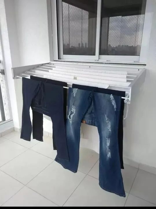 Varal de teto retrátil para roupas - prático e moderno! - Foto 5