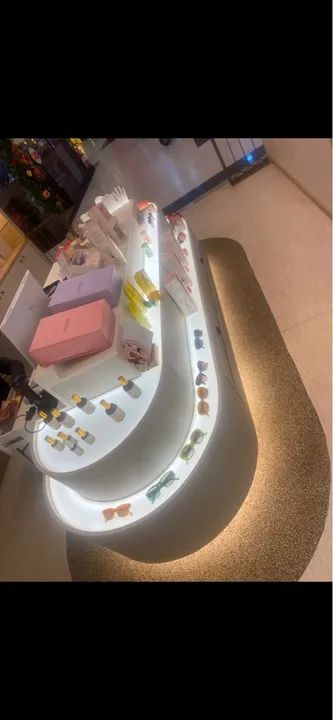 Balcão de loja com design moderno - Foto 2