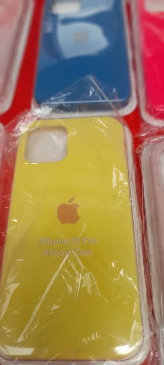Capas de Silicone para iPhone 12 Pro - Várias Cores - Foto 5