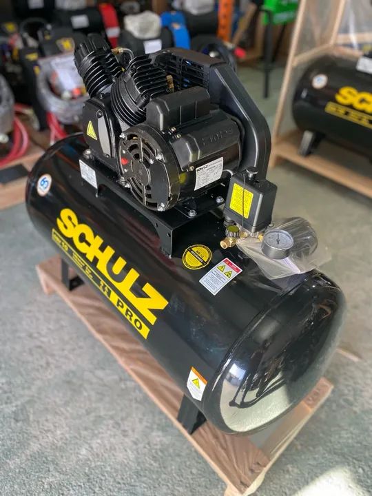 Compressor de Ar 110 Litros 140 Libras Profissional Motor 2Hp - Schulz (Loja) - Foto 3